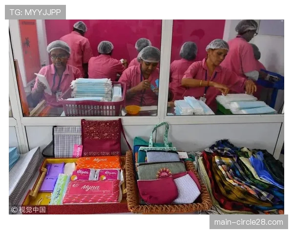 英国慈善机构利用欧冠主题开展社区反种族主义教育活动 英国慈善机构利用欧冠主题开展社区反种族主义教育活动